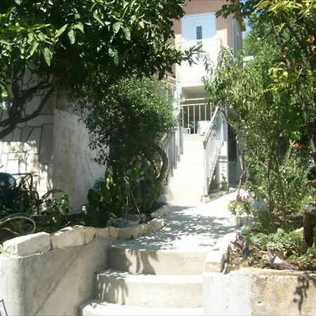 Raos Apartment *