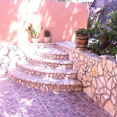 Apartment Raos