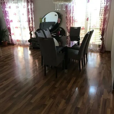 Apartment Raos *